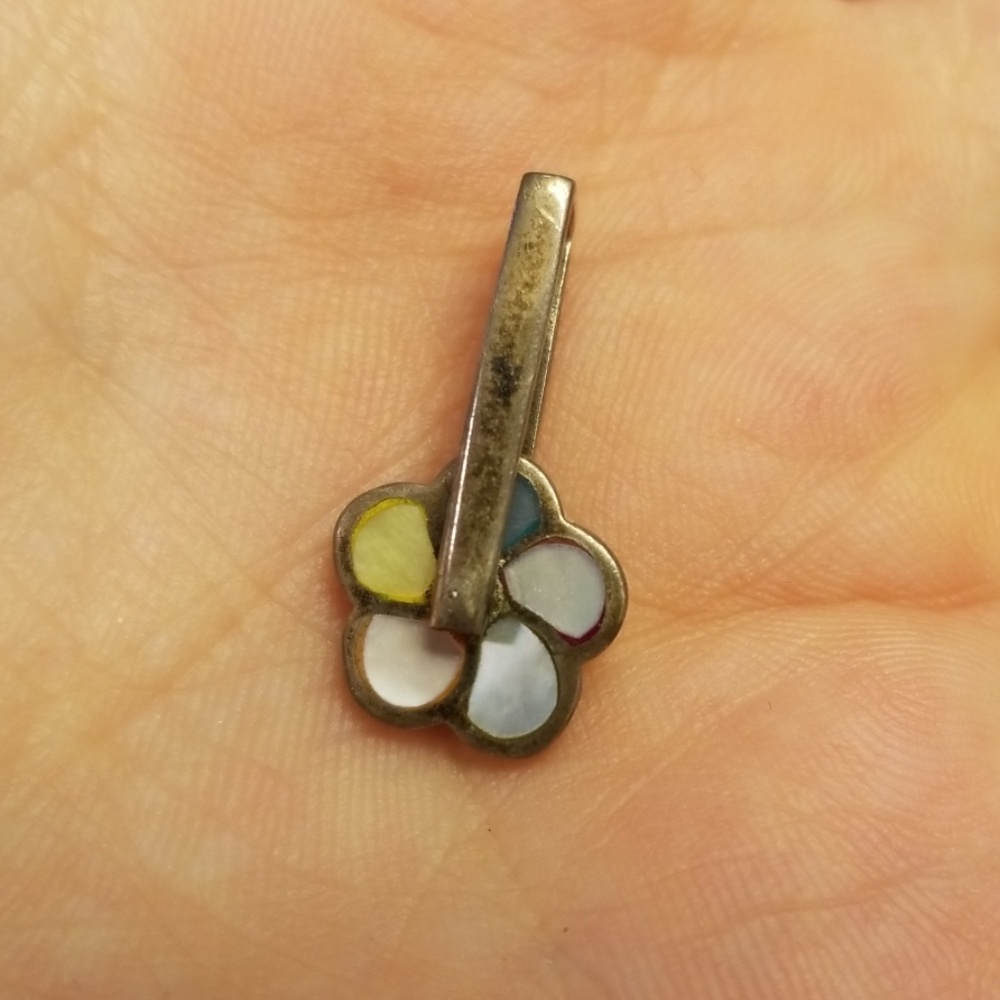 Sterling Silver Spinning Flower Necklace Pendant